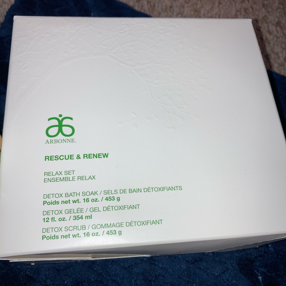 Arbonne Rescue and Renew Detox set